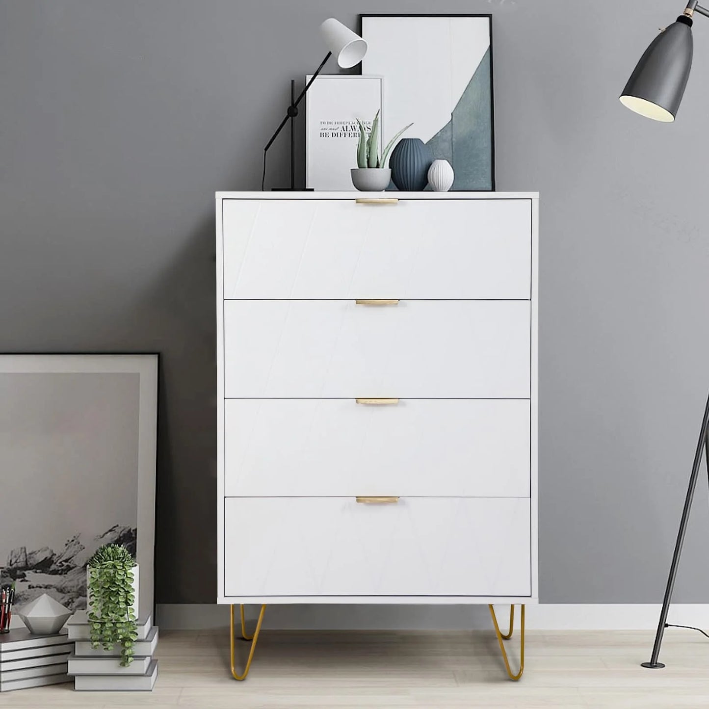 Chest of 4 drawers for dorm in white