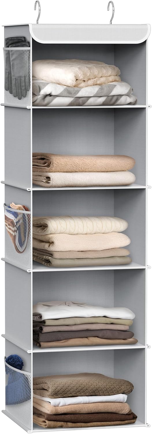 Dorm hanging shelves