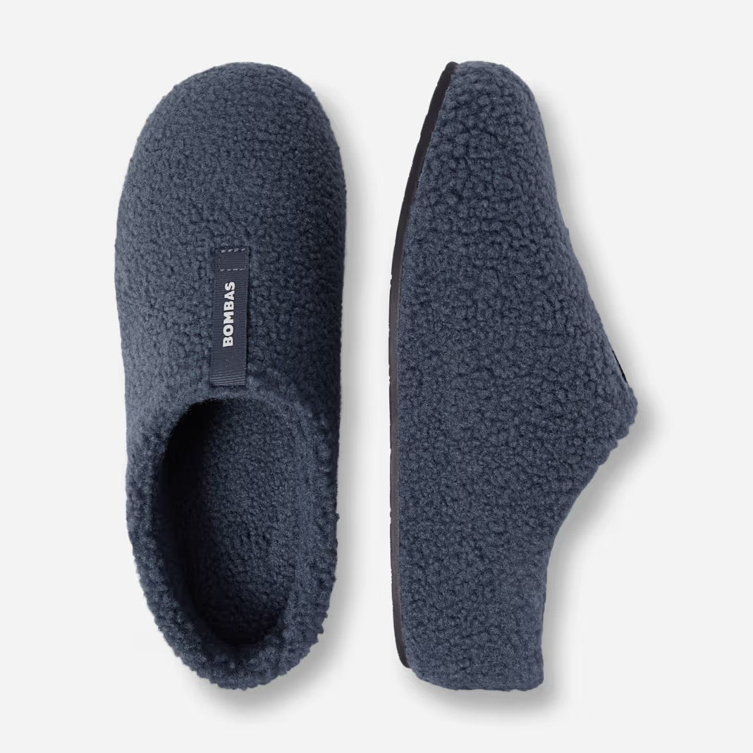 College slippers for guys