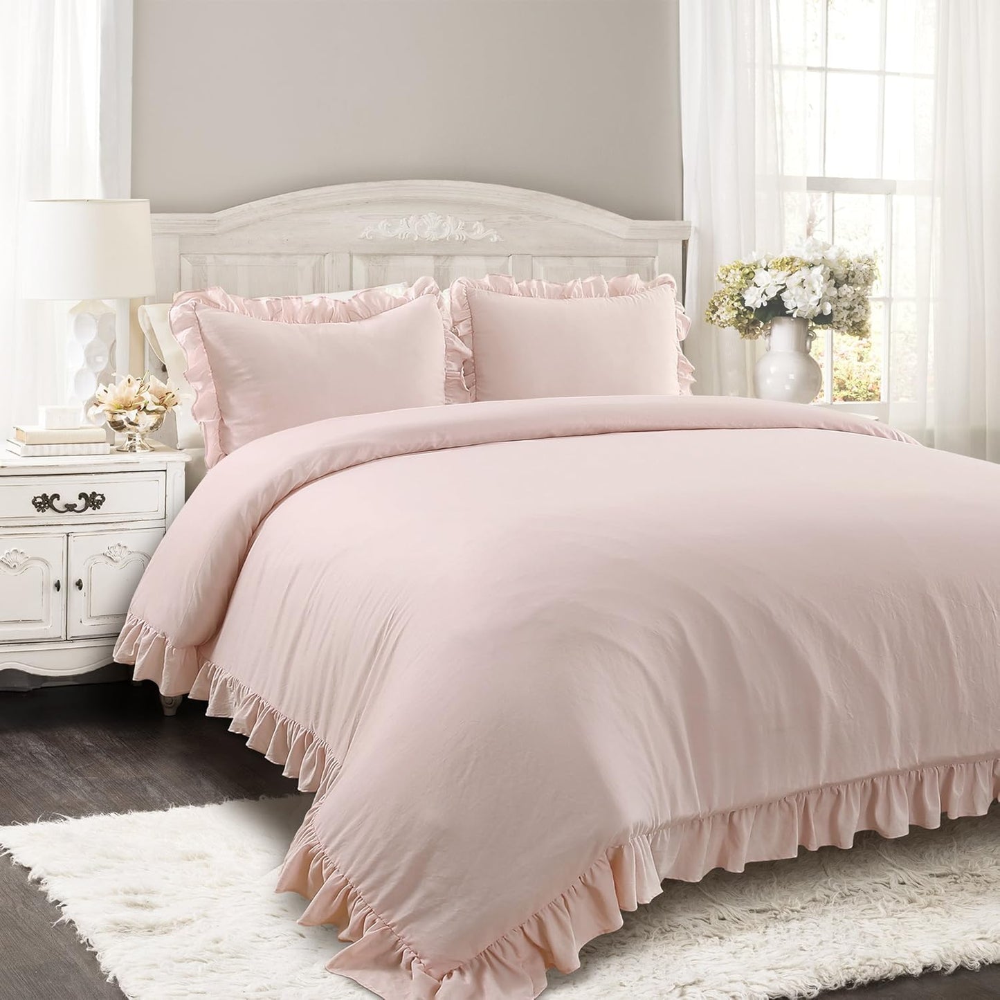 COMFORTER: Ruffle