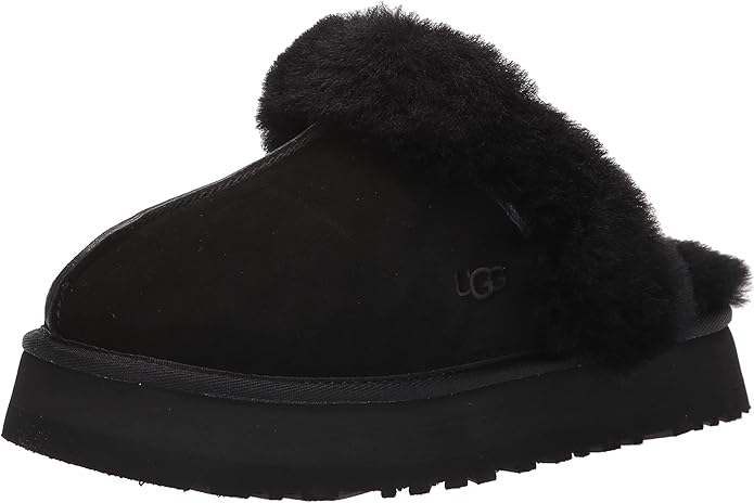 Black Ugg slipper with fuzzy texture perfect for dorm or even for class